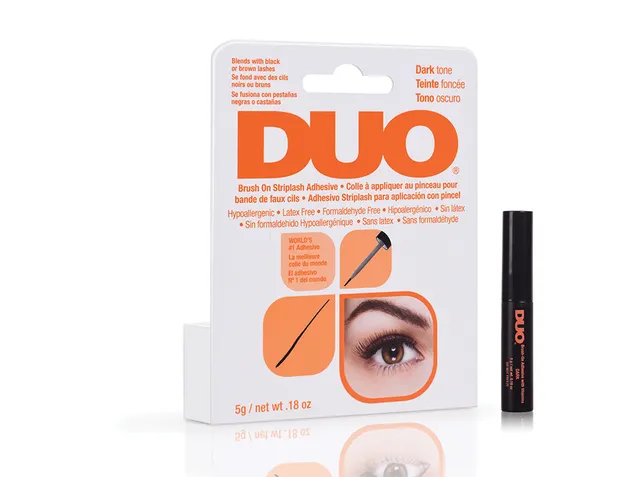 ardell-duo-brush-on-striplash-adhesive-dark-colle-faux-cils-noire-applicateur-pi image 1