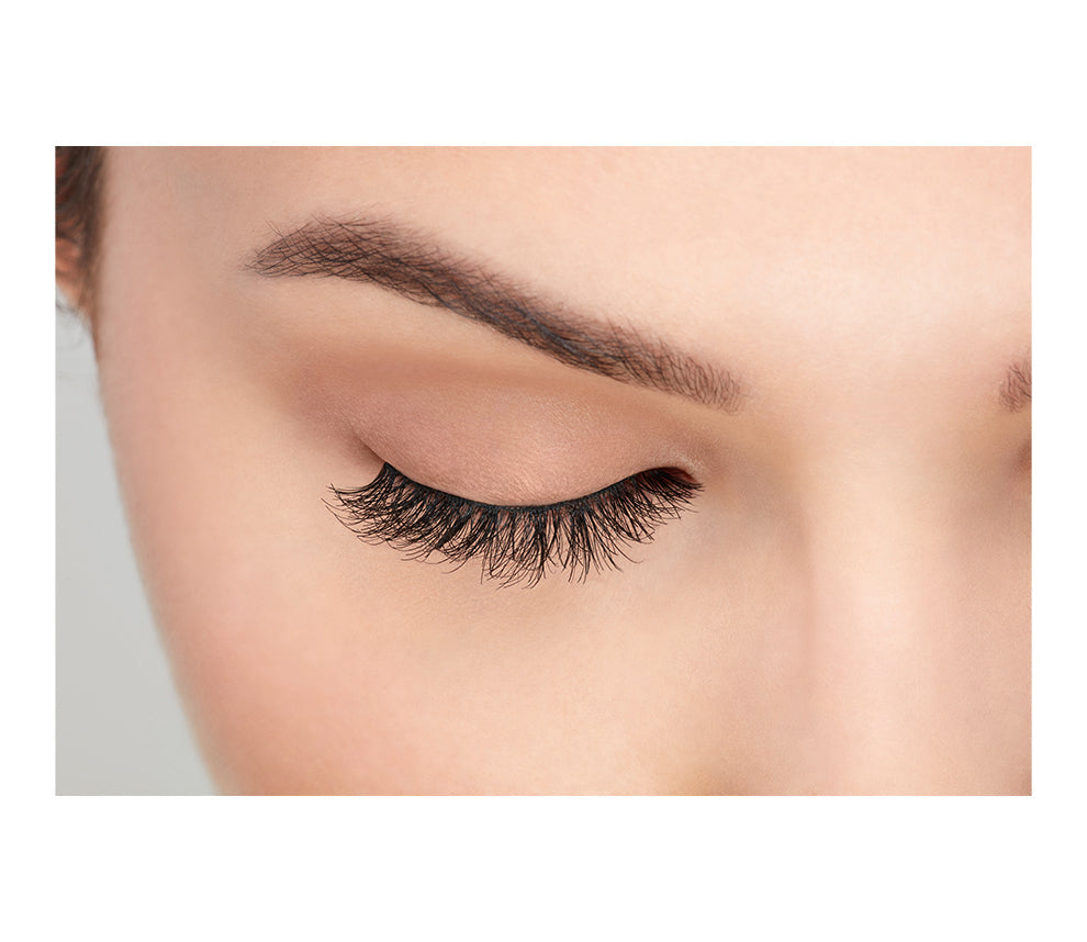 ardell-demi-wispies-faux-cils-bandeau-6-paires-effet-bouriff-mi-long-iconique image 6