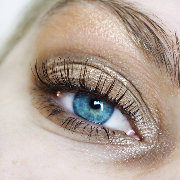 sweed-chiara-faux-cils-demi-bande-marron-bande-30-plus-courte-effet-naturel image 4